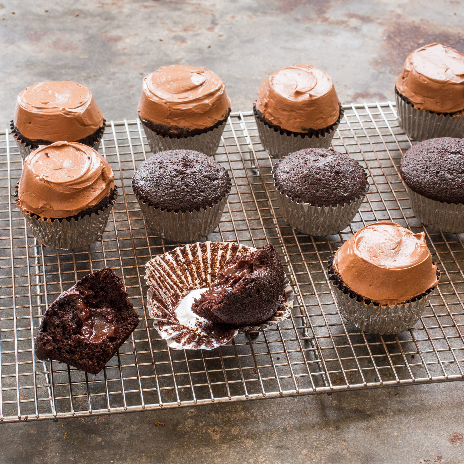 Ultimate Chocolate Cupcakes with Ganache Filling